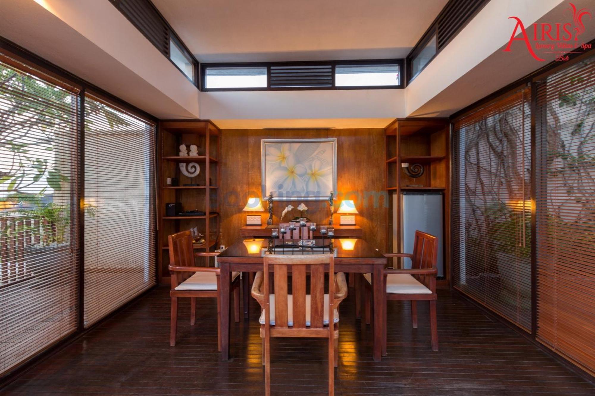 Airis Luxury Villas And Spa Uluwatu Oda fotoğraf