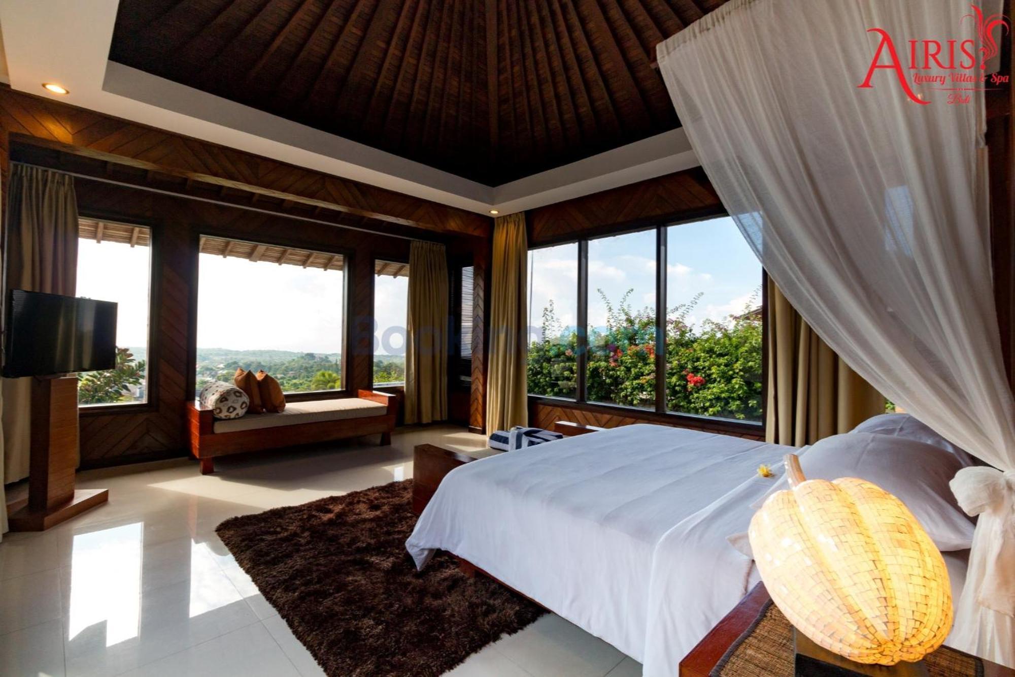 Airis Luxury Villas And Spa Uluwatu Oda fotoğraf