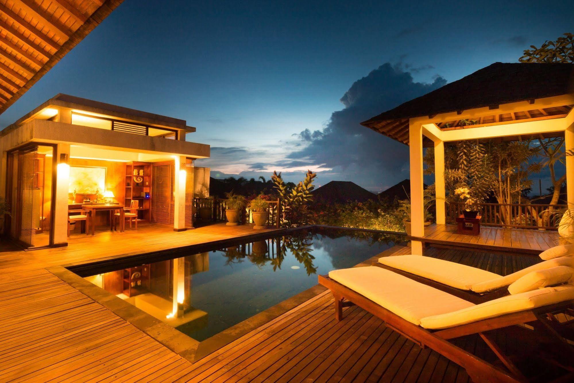 Airis Luxury Villas And Spa Uluwatu Dış mekan fotoğraf
